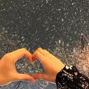 美女脱衣服涩涩性爰视频
